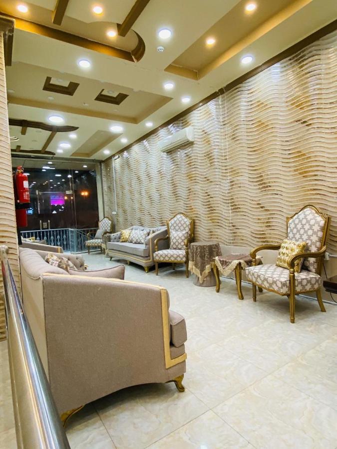 الشهد للوحدات السكنية المفروشة Khamis Mushait Luaran gambar